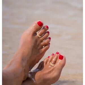 New Elegant Toe Ring | One Size Fits Most